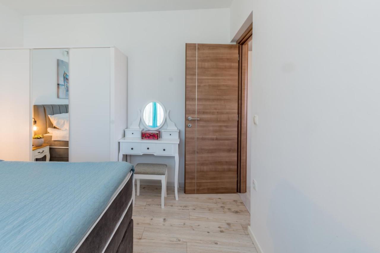Judita Trogir Exterior foto